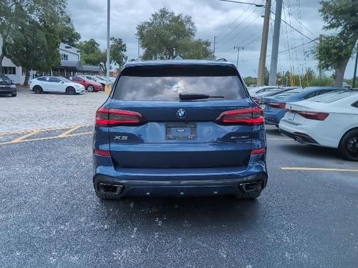 Phytonic Blue Metallic 2023 BMW X5 sDrive40i