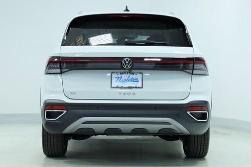 2025 Volkswagen Taos SE