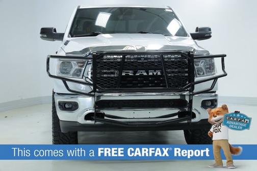 Bright White Clearcoat 2023 RAM 1500 Big Horn