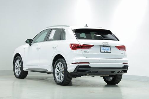 2021 Audi Q3 S line Premium