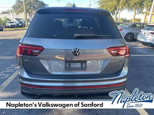 2023 Volkswagen Tiguan SE R-Line Black