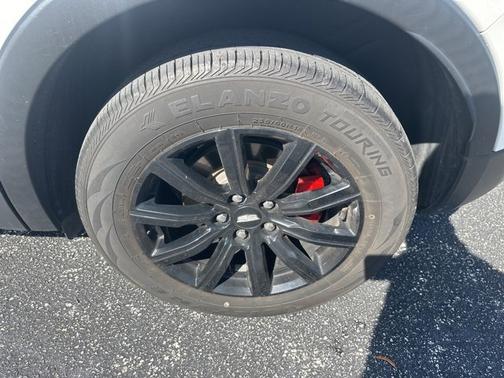 2023 Cadillac XT4 FWD Sport