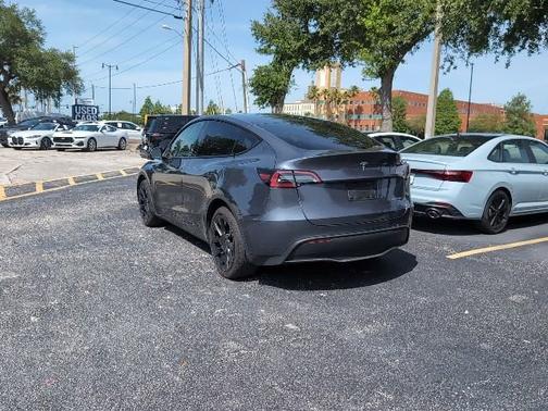 Gray 2023 Tesla Model Y Long Range