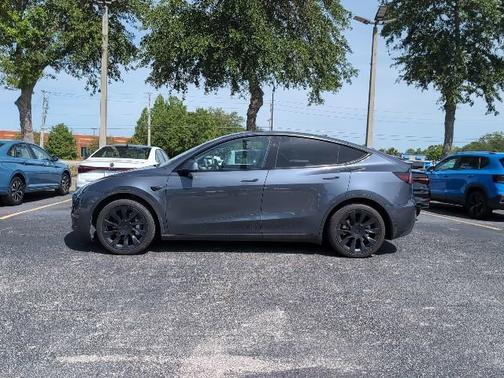 Gray 2023 Tesla Model Y Long Range
