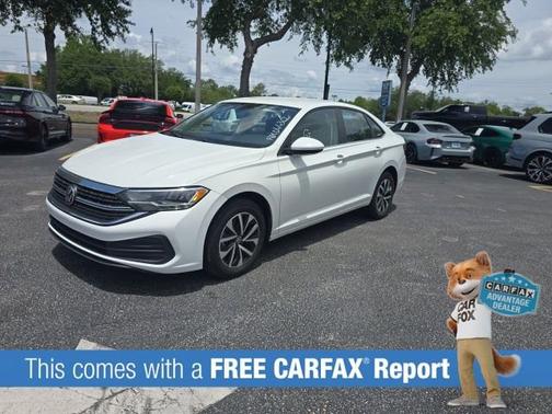 White 2024 Volkswagen Jetta S