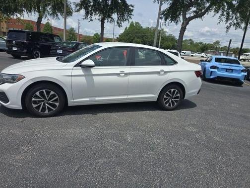 White 2024 Volkswagen Jetta S