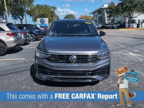 2023 Volkswagen Tiguan SE R-Line Black