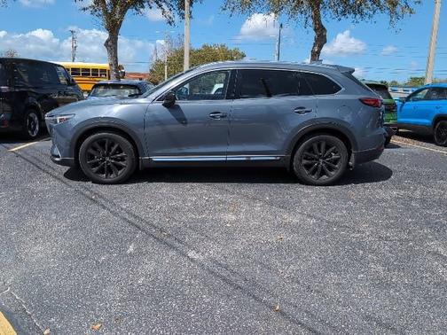 2023 Mazda CX-9 Carbon Edition