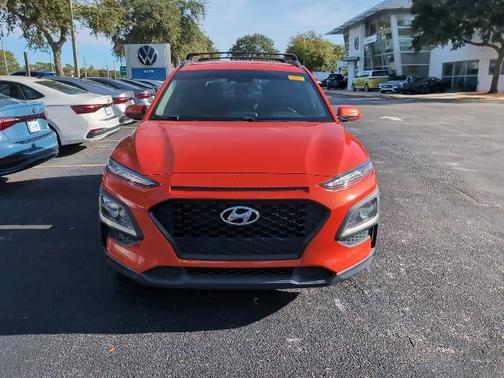 2020 Hyundai KONA SEL