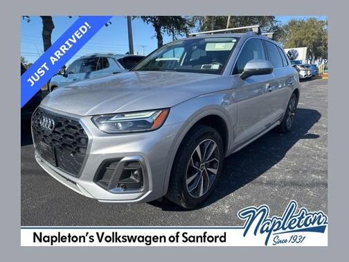 2023 Audi Q5 S line Premium Plus