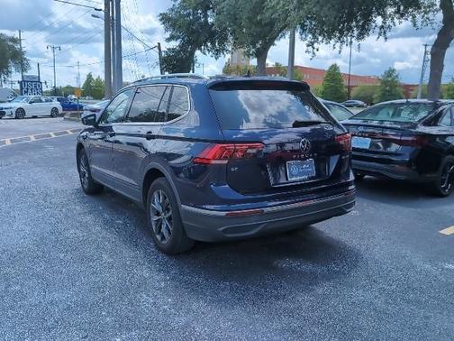 Atlantic Blue Metallic 2024 Volkswagen Tiguan SE