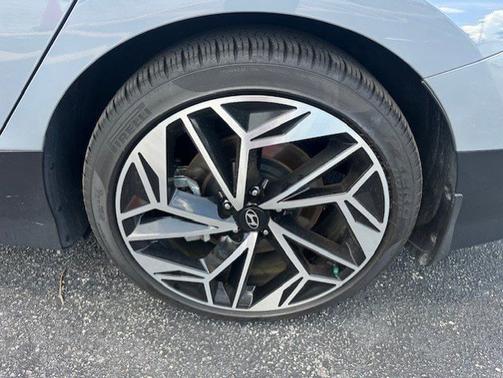 2023 Hyundai IONIQ 6 SEL