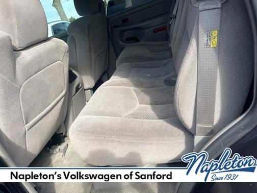 2004 Chevrolet Tahoe LS