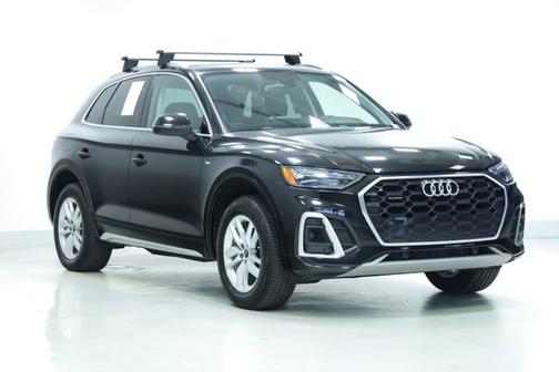 2023 Audi Q5 S line Premium