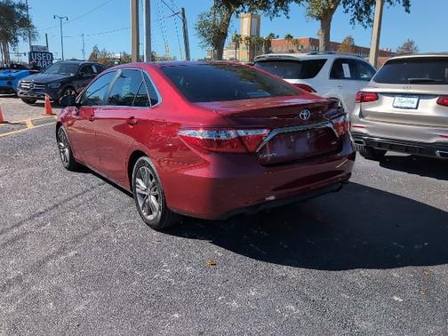 2015 Toyota Camry SE