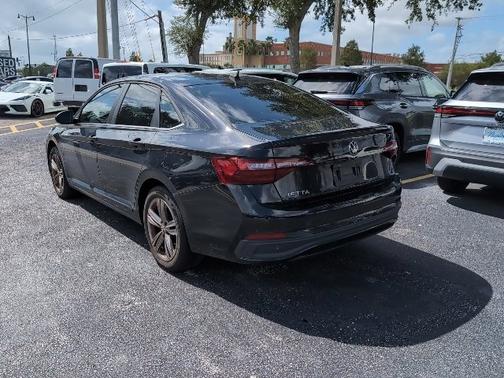 2022 Volkswagen Jetta SE