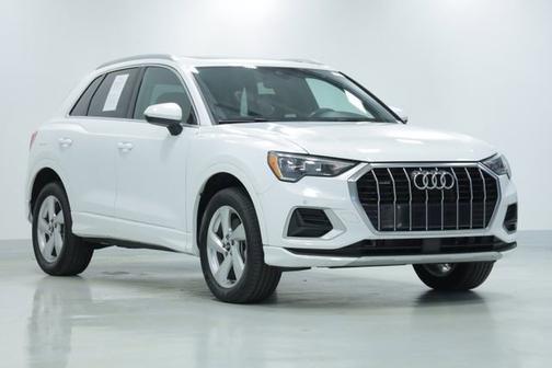 2022 Audi Q3 Premium