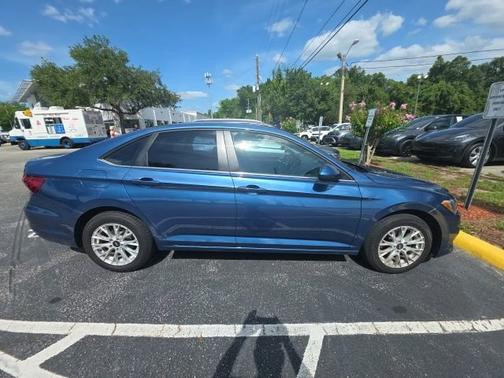 Silver 2019 Volkswagen Jetta 1.4T S