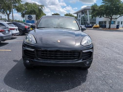 2018 Porsche Cayenne E-Hybrid S