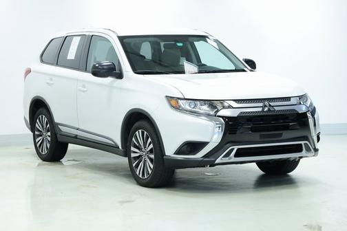 2020 Mitsubishi Outlander ES
