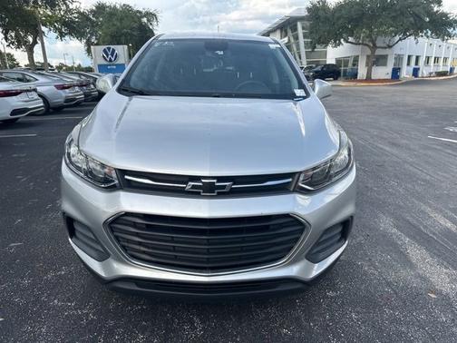 2022 Chevrolet Trax LS