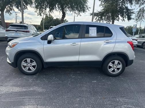 2022 Chevrolet Trax LS