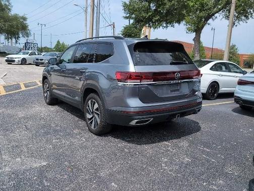 Gray 2024 Volkswagen Atlas 2.0T SE w/Technology