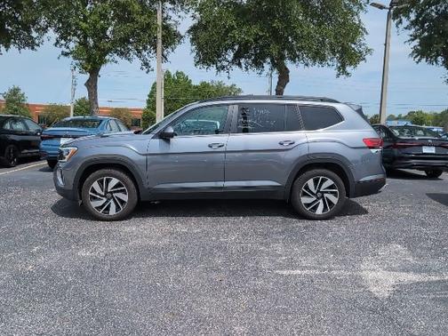 Gray 2024 Volkswagen Atlas 2.0T SE w/Technology
