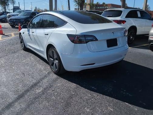 2022 Tesla Model 3 Base