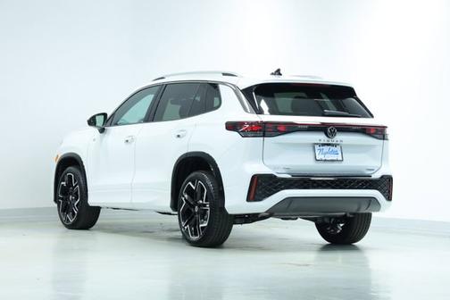 2026 Volkswagen Tiguan SEL R-Line Turbo