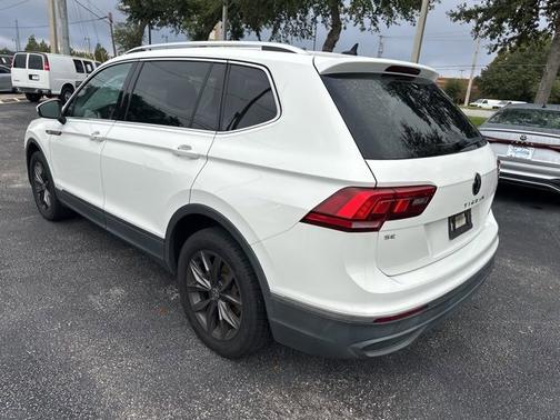 2022 Volkswagen Tiguan SE