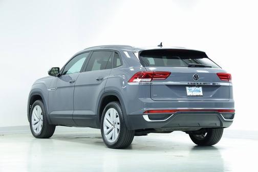 2022 Volkswagen Atlas Cross Sport 2.0T SE w/Technology