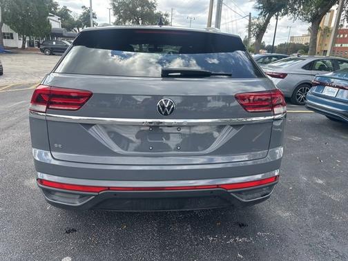 2022 Volkswagen Atlas Cross Sport 2.0T SE w/Technology
