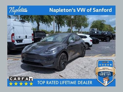 Stealth Gray 2025 Tesla Model Y Long Range