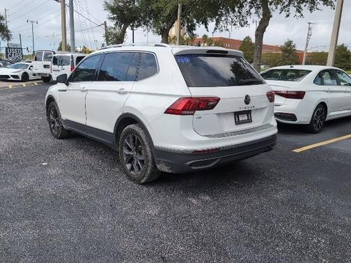 2022 Volkswagen Tiguan SE
