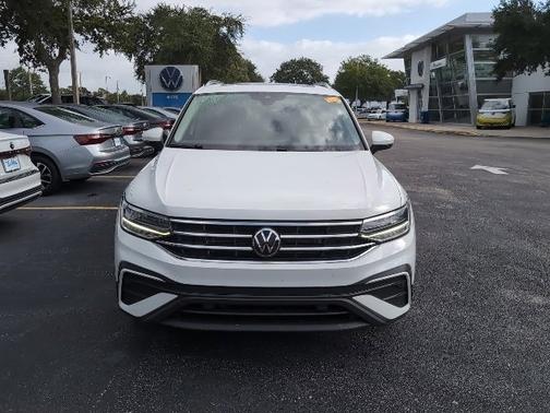 2022 Volkswagen Tiguan SE
