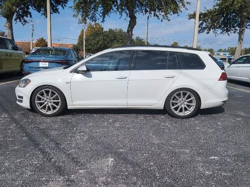 2016 Volkswagen Golf SportWagen TSI Limited Edition
