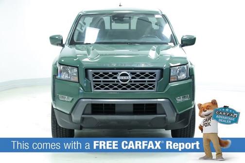 2022 Nissan Frontier SV