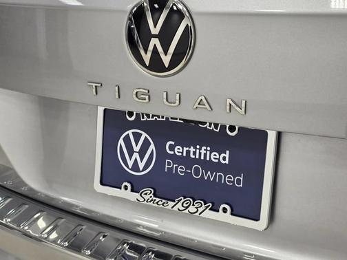 Silver 2023 Volkswagen Tiguan SE R-Line Black