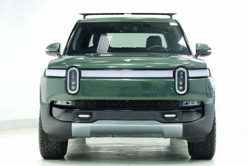 2024 Rivian R1T Adventure