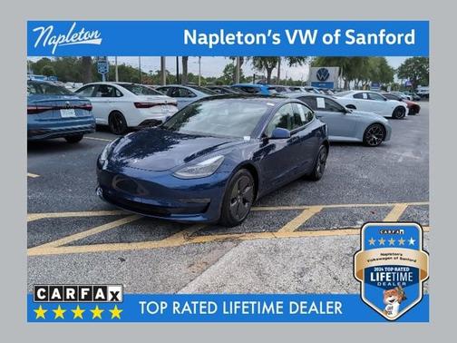 Blue 2022 Tesla Model 3 Long Range