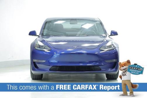 Blue 2022 Tesla Model 3 Long Range