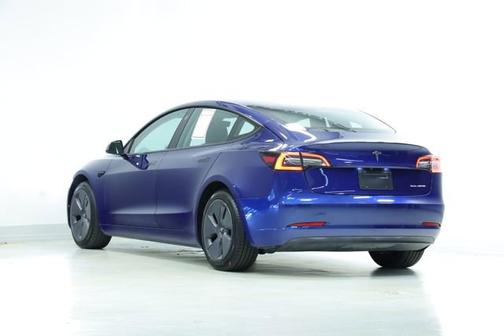 Blue 2022 Tesla Model 3 Long Range