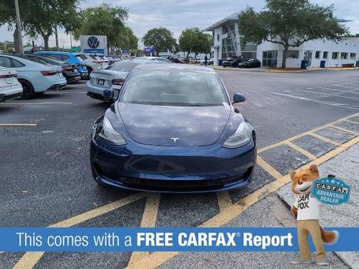 Blue 2022 Tesla Model 3 Long Range