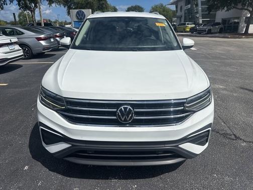 2022 Volkswagen Tiguan SE