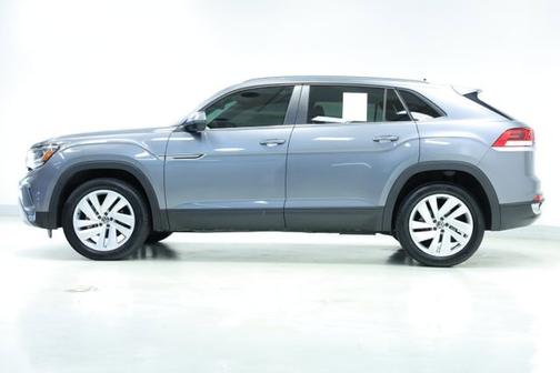 2022 Volkswagen Atlas Cross Sport 2.0T SE w/Technology