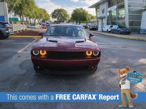 Octane Red Pearlcoat 2020 Dodge Challenger SXT