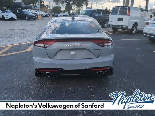 2022 Kia Stinger GT-Line