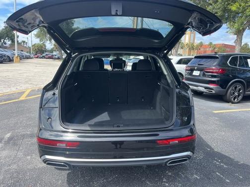 2024 Audi Q5 S line Premium Plus