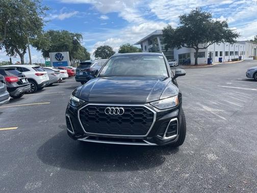 2024 Audi Q5 S line Premium Plus